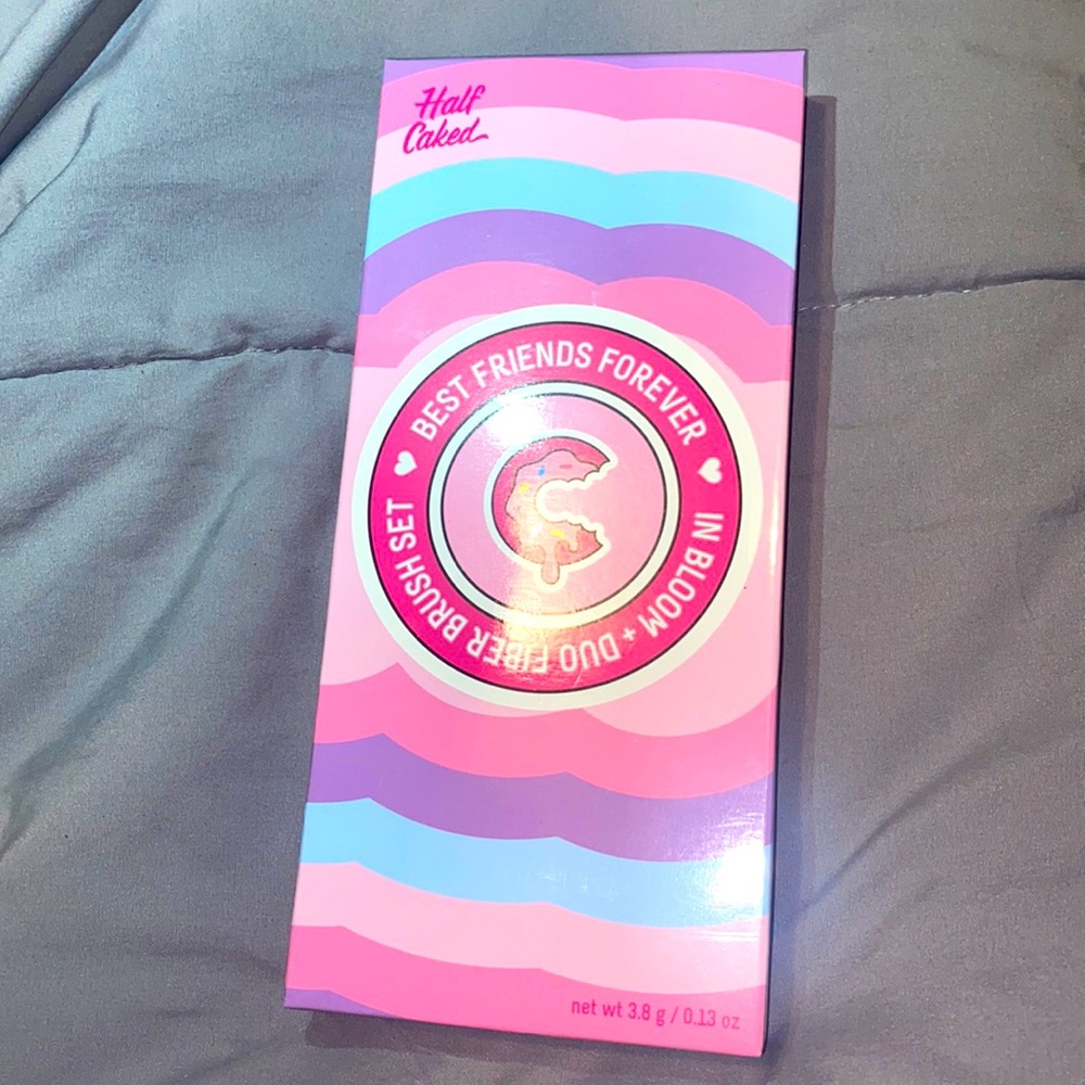 Half Caked Best Friends Forever IN BLOOM + DUO FIBER BRUSH SET